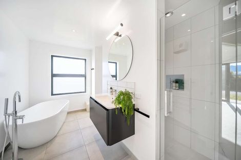 Photo of property in 35 Paton Place, Te Anau, 9600