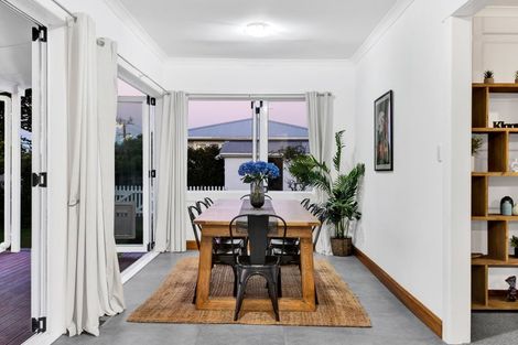 Photo of property in 44 Upjohn Street, Brooklands, New Plymouth, 4310