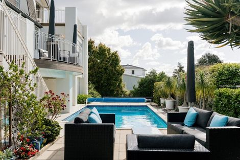 Photo of property in 19 Evelyn Road, Cockle Bay, Auckland, 2014