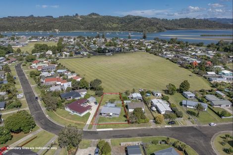 Photo of property in 23 Catherine Crescent, Whitianga, 3510