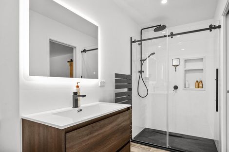 Photo of property in 42 Kenmare Street, Alexandra, 9320