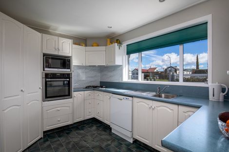 Photo of property in 6 Rawhiti Street, Alexandra, 9320