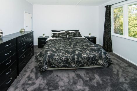 Photo of property in 14 Wavell Crescent, Lansdowne, Masterton, 5810