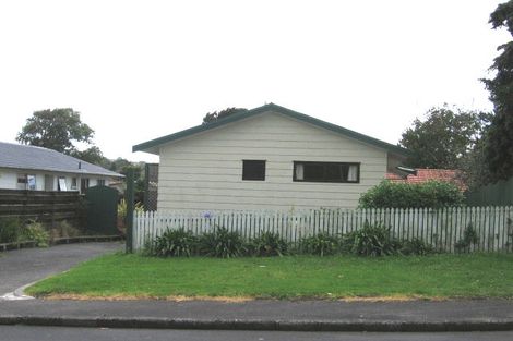 Photo of property in 1 Newland Grove, Henderson, Auckland, 0610