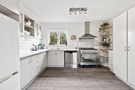 Photo of property in 1542 State Highway 12, Paparoa, Maungaturoto, 0583