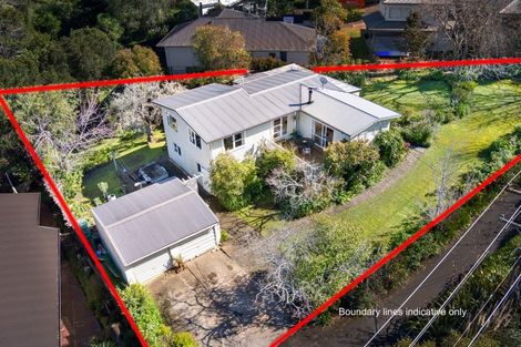 Photo of property in 85 Cockle Bay Road, Cockle Bay, Auckland, 2014