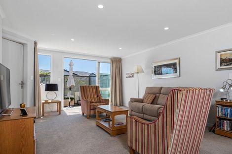 Photo of property in Waterview Estate, 18/4 Greystone Place, Omokoroa, 3114