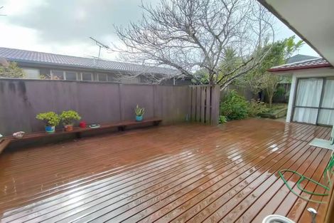 Photo of property in 69 Stanniland Street, Sunnyhills, Auckland, 2010