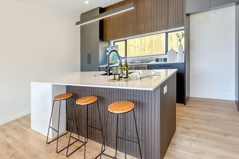 Photo of property in 2 Hayley Court, Wainui, Silverdale, 0992