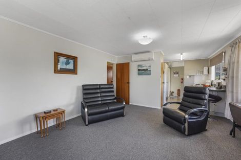 Photo of property in 56 Henry Street, Ebdentown, Upper Hutt, 5018
