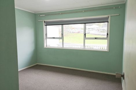 Photo of property in 60 Widmore Drive, Massey, Auckland, 0614