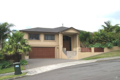 Photo of property in 4 Francesca Place, West Harbour, Auckland, 0618