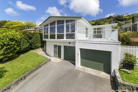 Photo of property in 51 Silverstream Road, Crofton Downs, Wellington, 6035