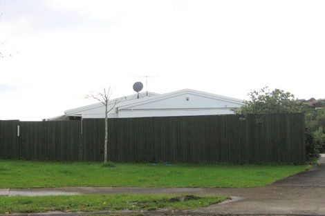 Photo of property in 2/18 Davita Place, Farm Cove, Auckland, 2012