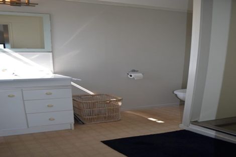 Photo of property in 298b Ngatai Road, Bellevue, Tauranga, 3110