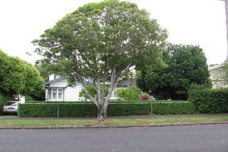 Photo of property in 35 Mewburn Avenue, Mount Eden, Auckland, 1024