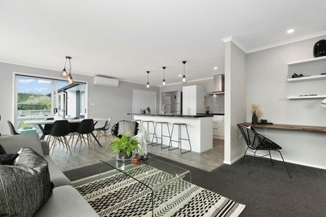 Photo of property in 59 Awataha Crescent, Pyes Pa, Tauranga, 3110