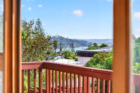 Photo of property in 86 Stanmore Bay Road, Stanmore Bay, Whangaparaoa, 0932