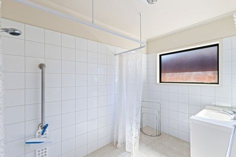 Photo of property in 36 Clemow Road, Fitzroy, New Plymouth, 4312