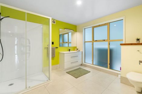 Photo of property in 99 Kaikorai Valley Road, Glenross, Dunedin, 9011