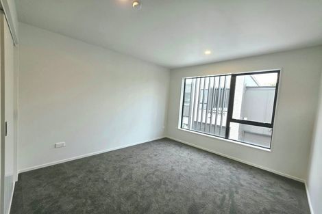 Photo of property in 18f Sunnyhill Crescent, Sunnyhills, Auckland, 2010
