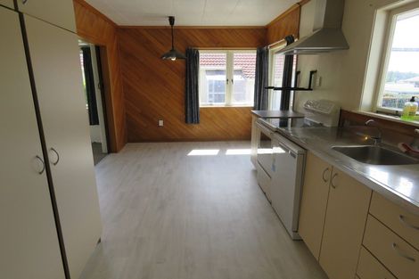 Photo of property in 21 Savoy Road, Glen Eden, Auckland, 0602