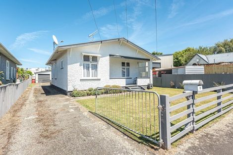 Photo of property in 17 Spier Street, Aramoho, Whanganui, 4500