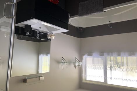 Photo of property in 123b Wiroa Road, Kerikeri, 0293