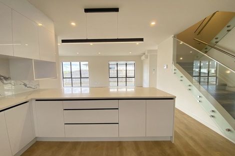 Photo of property in 2 Dorricott Avenue, Hobsonville, Auckland, 0616