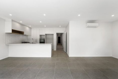 Photo of property in 51 Parkmore Drive, Rosehill, Papakura, 2113