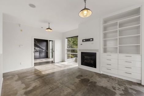 Photo of property in 528a Evans Bay Parade, Hataitai, Wellington, 6021