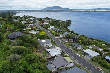 Photo of property in 80 Wakeman Road, Acacia Bay, Taupo, 3330