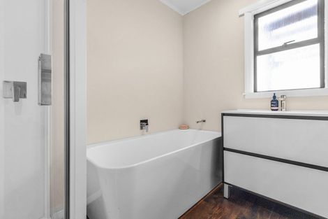 Photo of property in 135 Harold Holt Avenue, Pirimai, Napier, 4112