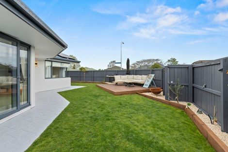 Photo of property in 2 Anglesea Avenue, Parklands, Christchurch, 8083