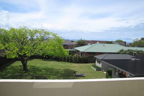 Photo of property in 1/13 Sylvan Park Avenue, Milford, Auckland, 0620