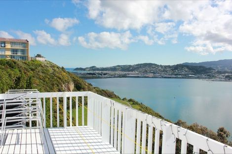 Photo of property in 27 Kaikoura Street, Maupuia, Wellington, 6022