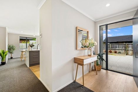 Photo of property in 7 Alluvial Court, Arthurs Point, Queenstown, 9371