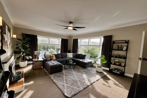 Photo of property in 14 Cecil Road, Tawa, Wellington, 5028