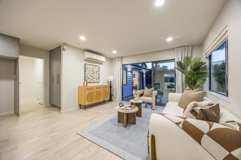 Photo of property in 21 Vintry Drive, Huapai, Kumeu, 0810