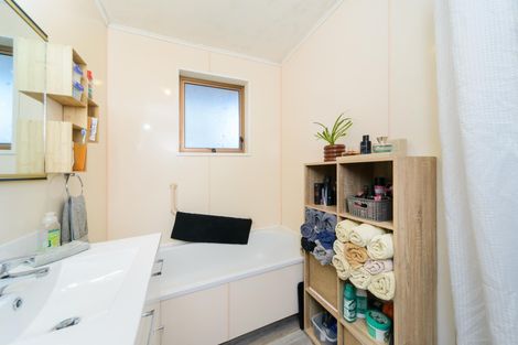 Photo of property in 52 Havelock Avenue, Westbrook, Palmerston North, 4412