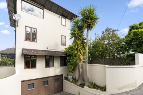 Photo of property in 2/32 Brighton Road, Parnell, Auckland, 1052