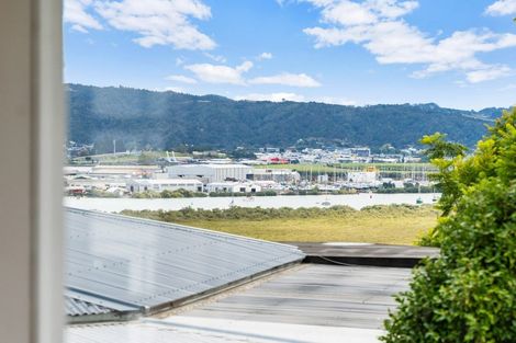 Photo of property in 8 George Point Road, Onerahi, Whangarei, 0110