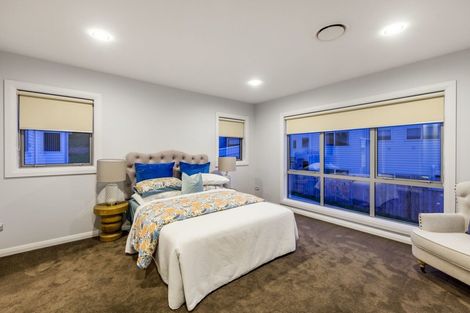 Photo of property in 20 Bridget Court, Red Beach, 0932