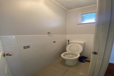 Photo of property in 54 Hayr Road, Three Kings, Auckland, 1042