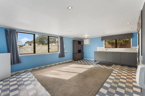 Photo of property in 105 Harper Street, Gonville, Whanganui, 4501