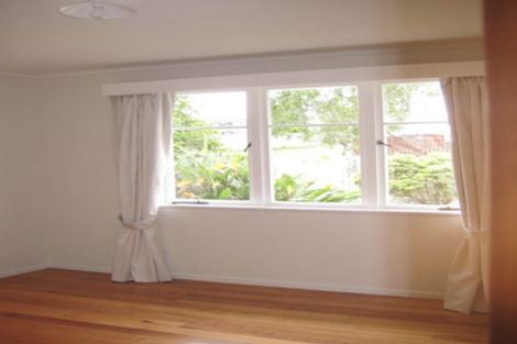 Photo of property in 179 Avondale Road, Avondale, Auckland, 1026