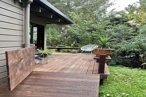 Photo of property in 20 Braemar Road, Castor Bay, Auckland, 0620