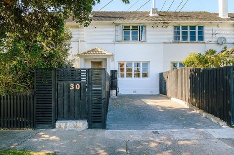 Photo of property in 30 Durham Crescent, Fairfield, Lower Hutt, 5011