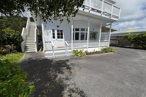 Photo of property in 2/14 Oroua Street, Eastbourne, Lower Hutt, 5013