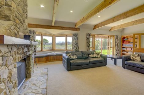 Photo of property in 62 Queens Avenue, Waikuku Beach, 7402